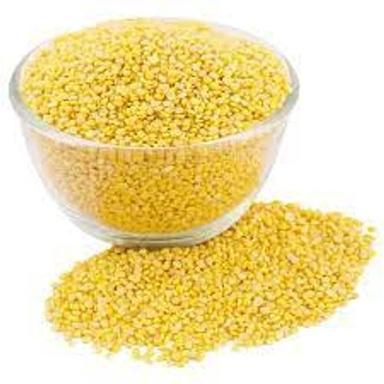 Common Unpolished Non Pesticide Free Yellow Split Moong Dal