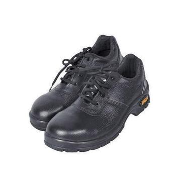 Black Low Ankle Water Resistant Simple And Elegant Skin Friendly Stylish Safety Shoes  Insole Material: Rubber