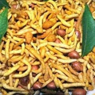 Small Scale Industry Made Mix Namkeen With Delicious Taste, 100 Grams Grade: Food