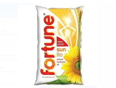 No Additives And Preservatives 99% Pure Organic Fresh Sunflower Oil, For Cooking Use  Acid Value: 1.1 %