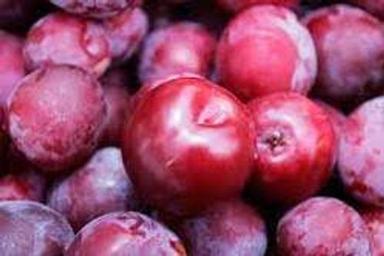 Common Delicious Tasty Sweet Low-Calorie Juicy Fresh Red Plum Fruit