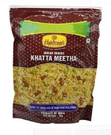 Haldirams Khatta Meetha Mixture Namkeen For Snacks, Pack Of 1 Kg Fat: 29.25 Grams (G)
