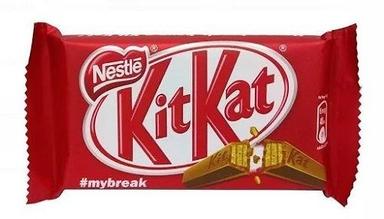Red Crispy Wafer Fingers Covered With Creamy Milk Kitkat Chocolate Pack Of 27.5 G