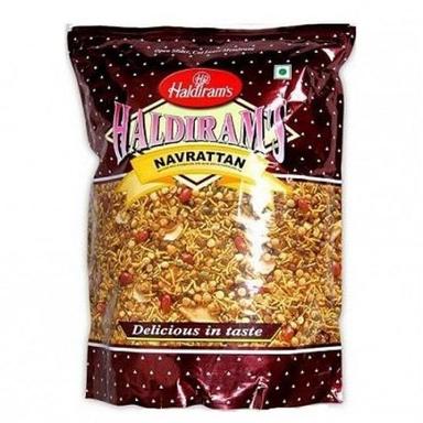  Salty And Cricpy Haldiram'S Navrattan Mix Namkeen For Snack And Party  Carbohydrate: 4.4  Milligram (Mg)