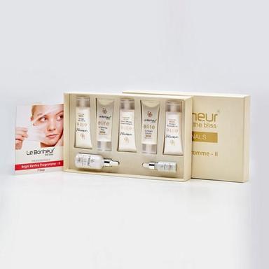 100% Eco-Friendly A Grade Lightweighted Fairness Facial Kits For Parlour And Personal Age Group: Adults