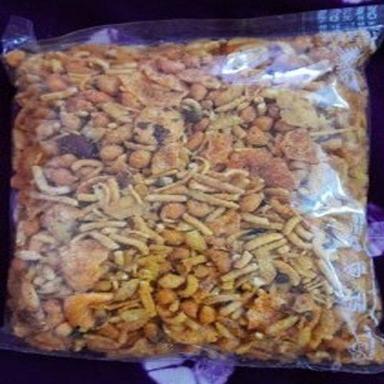 Affordable Delicious Distinct Taste Spicy Mix Namkeen For Snacks And Toppings Fat: 5 Percentage ( % )