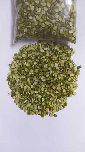 Green 100 Percent Pure Fresh And Natural, Healthy Mung Bean Use For Daily Consumption 