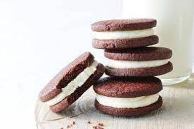 Delicious Cream-Filled Chocolate Cookies Snacks  Fat Content (%): 36 Percentage ( % )