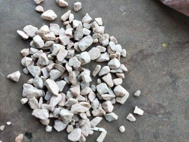 Natural Handmade Dholpur Stone Chips For Construction Of Houses And Offices Artificial Granite
