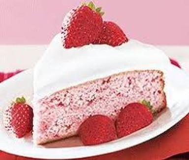 स्ट्राबेरी क्रीम से भरा मुलायम स्वादिष्ट प्राकृतिक स्वाद और स्वस्थ स्ट्राबेरी पेस्ट्री केक अतिरिक्त सामग्री: स्ट्रोबेरी फ्लेवर