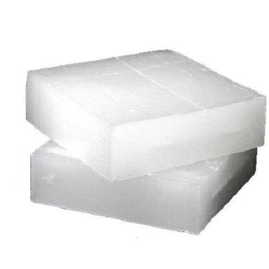 Light Weight Colorless Soft Tasteless And Odorless White Color Paraffin Wax Application: Coating