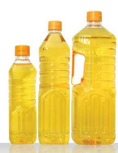 Healthy Vitamins And Minerals Enriched Indian Origin Aromatic Flavourful Yellow Blended Vegetable Oil Application: Cooking