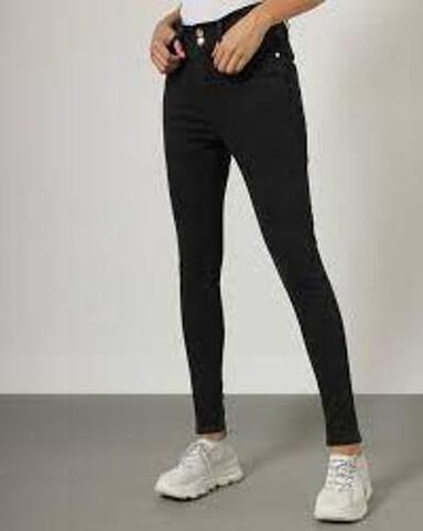 Common Comfortable And Fashionable Women High-Rise Skinny Fit Black Denim Jeans