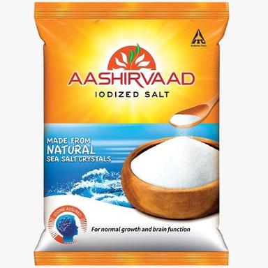 Aashirvaad Iodized Crystal White Sea Salt For Normal Growth And Brain Function, Pack Size 1Kg Iodine: 2.9  Milligram (Mg)