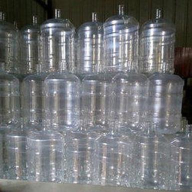 Hygienically Packed And Round Transparent Plastic Mineral Water Jar Capacity: 15 Ltr Kg/Hr