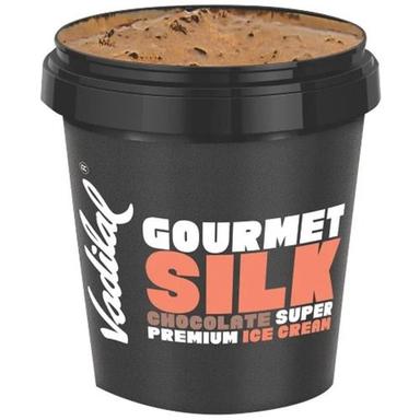140 Ml, Delicious And Creamy Gourmet Silk Chocolate Ice Cream  Age Group: Adults