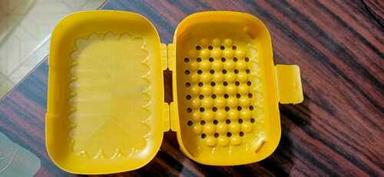 Hdpe Break-Resistant Yellow Colour Plain Bathroom Plastic Soap Dish For Washroom