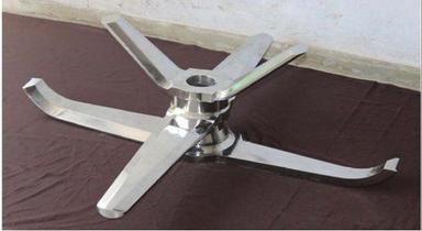 High Speed Long Durable Corrosion Resistance And Heavy Duty Stainless Steel Silver Mixer Blade Capacity: 1 Kg/Hr