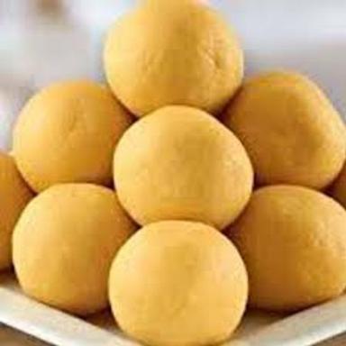 Made Of Besan Soft Smooth Textured Round Shaped Sweet Besan Laddu,1 K G