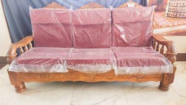 अनुकूलित रंग आरामदायक दीमक प्रतिरोधी हैवी ड्यूटी टिकाऊ भूरा और गुलाबी लकड़ी का सोफा