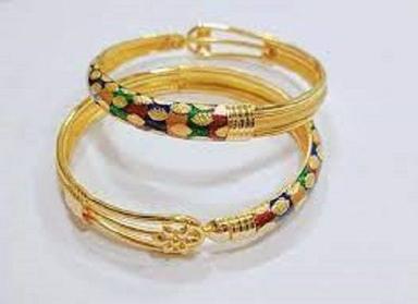 Imitation Pearl Women Skin Friendly Light Weight Party Wear Beautiful Design Gold Bangles