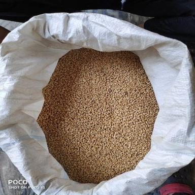  Healthy Natural Soft Protien Rich Fresh Golden Brown Organic Wheat Grain Broken (%): 80