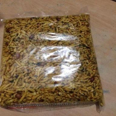 Crispy Crunchy Salty Spicy And Tasty Hygienically Packed Sev Mix Namkeen Fat: 5 Percentage ( % )