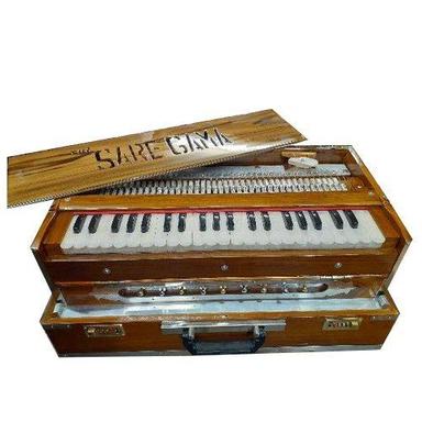Sagwan Box Harmonium With 19 Kg Weight And 37 Keys, Brown Finish, Wooden Materials Application: Wedding Ceremony