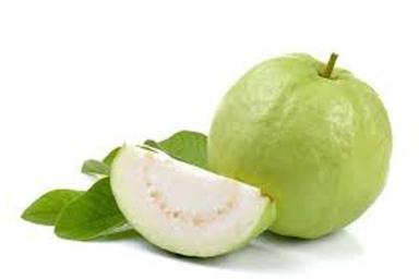 Multicolour Healthy And Tasty Organic Green Guava Fruit With High Source Of Vitamin C