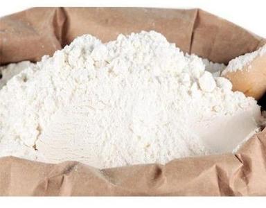 White 1-Kg No Added Preservative Rich In Aroma Fresh And Natural Wheat Flour For Cooking