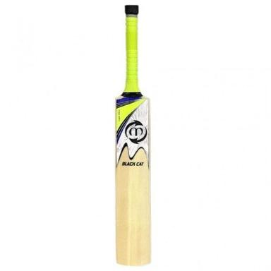 High Strength Light Weight And Heavy Duty Lightweight Solid Wooden Cricket Bat Size: 12 X 8X 3.5 Cm