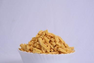 Distinctive Crunchy Tasty Snacks With Protein Rich Delicious Tasty Gathiya Namkeen