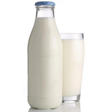 विटामिन और मिनरल के साथ स्वस्थ अत्यधिक पौष्टिक मलाईदार भैंस का दूध आयु समूह: वृद्धा