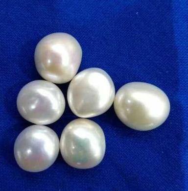 Round Shape White Polished Pearl Stone Used In Jewellery