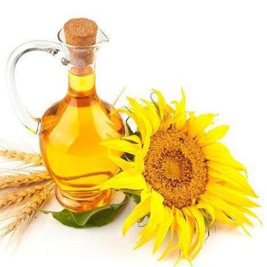 Food Grade Good Taste 100% Pure Dark Yellow Refined Sunflower Oil Ingredients: Linoleic Acid