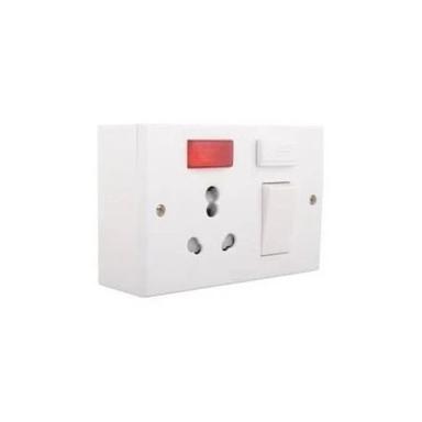 Polycarbonate Body White Electrical 5 In 1 Combined Box Switch And Socket Industrial