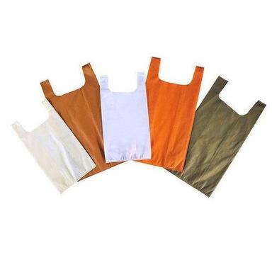 12 Gsm Thickness D Cut Multicolor Plain Non Woven Carry Bags