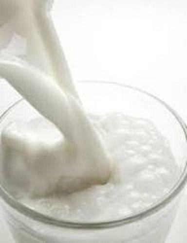 Natural Healthy Rich In Calcium Hygienically Processed Raw Cow Milk Age Group: Adults