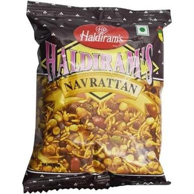 Traditional Spicy Haldiram Navratan Mixture Namkeen In Pack Of 400 Gram