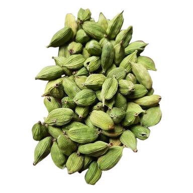 White-Black Premium Fully Ripe Filled With Aromatic And Flavorful Grains Green Cardamom