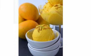 1 Kilogram Sweet And Delicious 6.8 Gram Fat Mango Ice Cream Pack Size: 1Kg