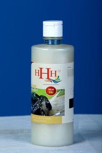 White Color Car Cleaning Shampoo