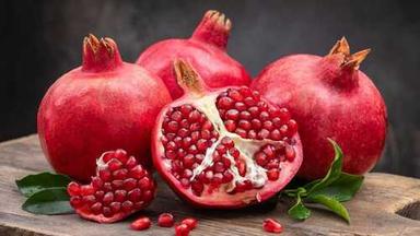Bore Free Natural Fresh Red Pomegranate, Good For Health