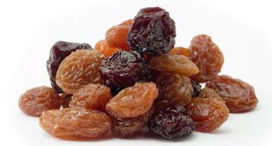 Silver-Blue Dry Grape Raisins, Packing Size 100-200 Gram