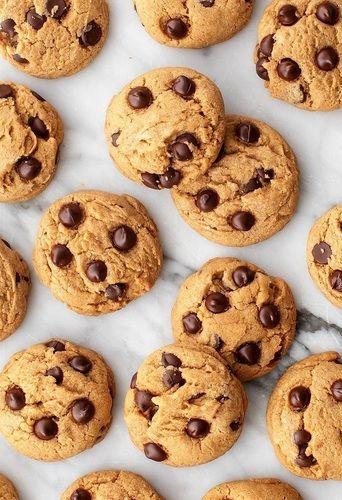 Round Sweet Cheesy And Crispy Delicious Chocolate Chip Cookies