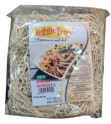 Natural Veggie Treat Hakka Noodles 700g Pack