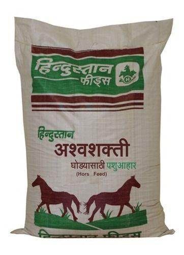 Black Free From Impurities Rich In Protein And Minerals Granule Horses Feed (50 Kilogram)