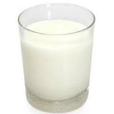 Hygienically Packed Fresh 1 Liter Rich In Calcium White Cow Milk