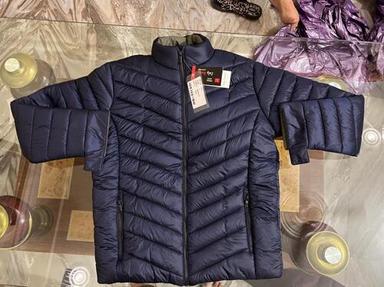 Acid-Resistant Weather-Beating Comfort Combine Mens Full Sleeve Black Plain Winter Jacket