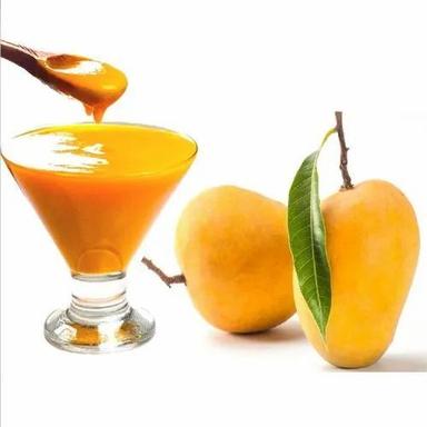 Pure And Organic Liquid Pulpy Mango Flavour For Beverages Uses Dry Place